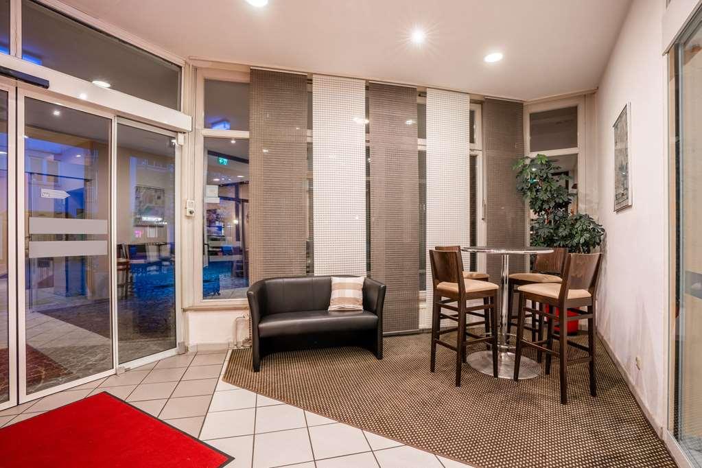 1, 2, Sleep Boardinghouse Unterschleissheim Zentrum Inreriör bild