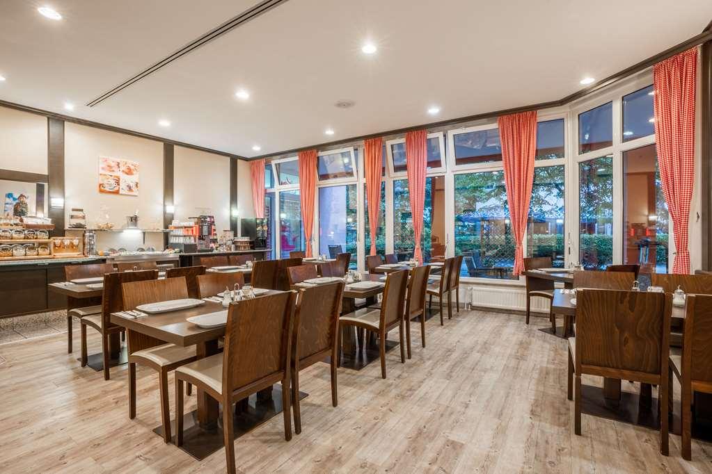 1, 2, Sleep Boardinghouse Unterschleissheim Zentrum Restaurang bild